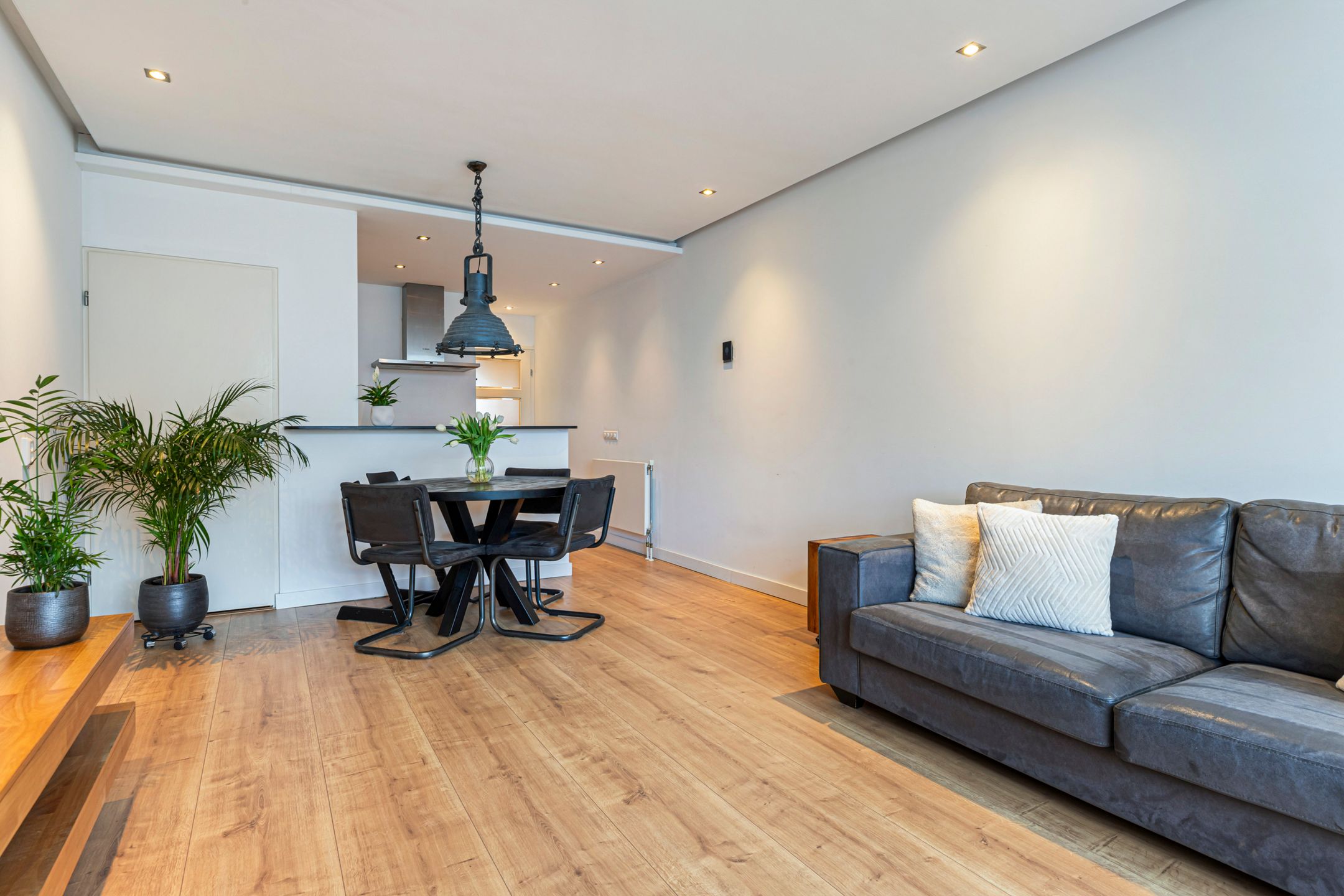 Foto 15 van Leidsestraatweg 117