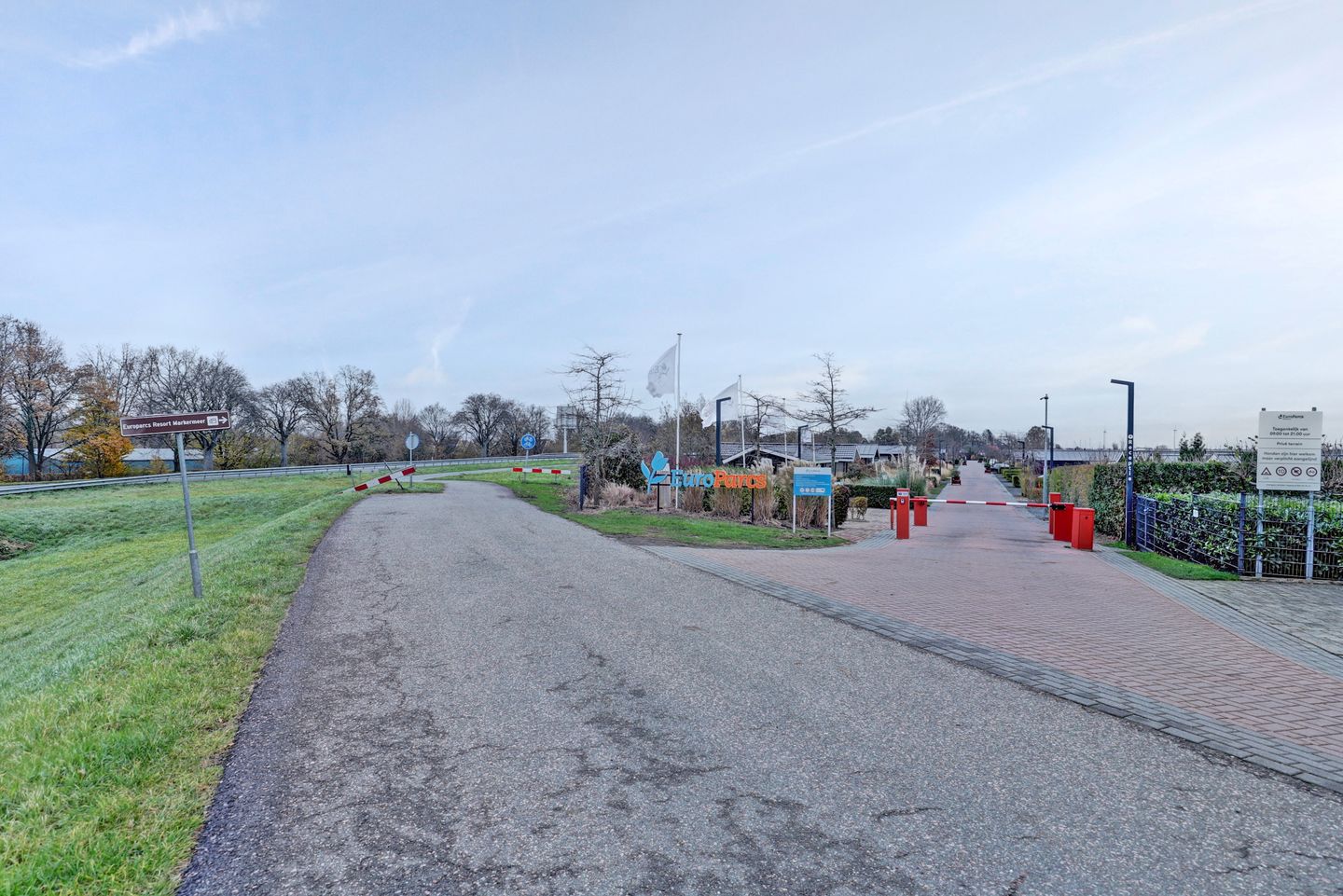 Photo 34 of Zuiderdijk 1-B31