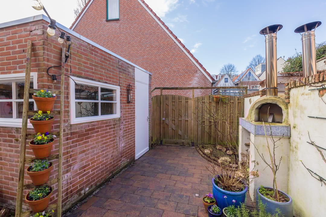 Foto 13 van Uiterstegracht 64