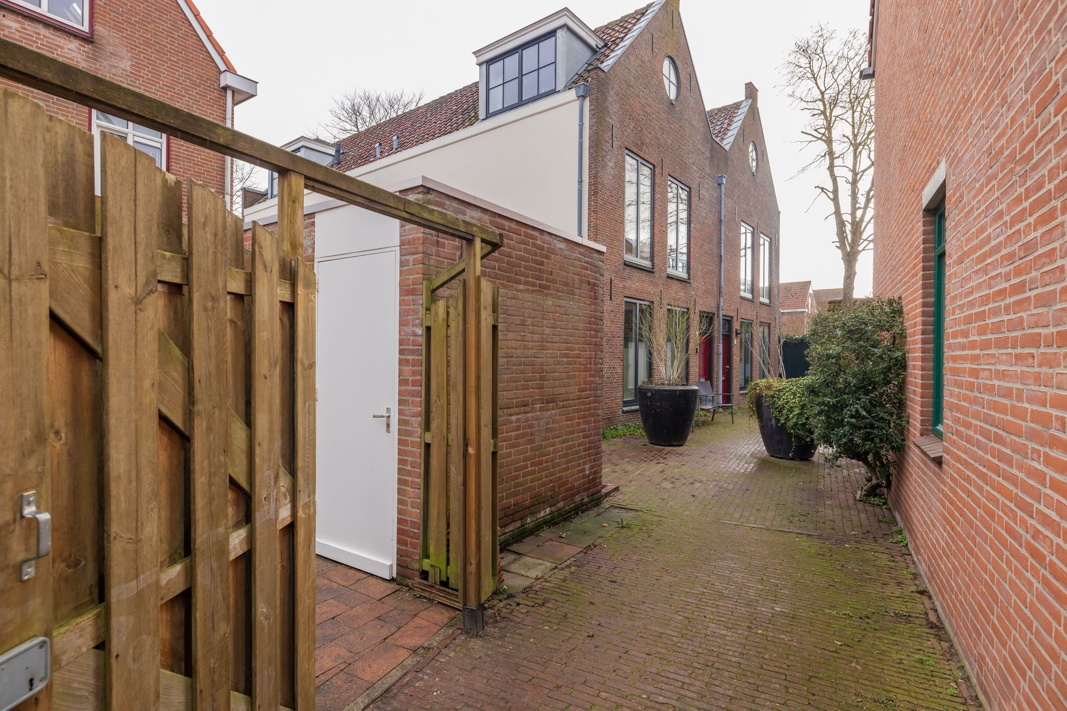 Foto 15 van Uiterstegracht 64