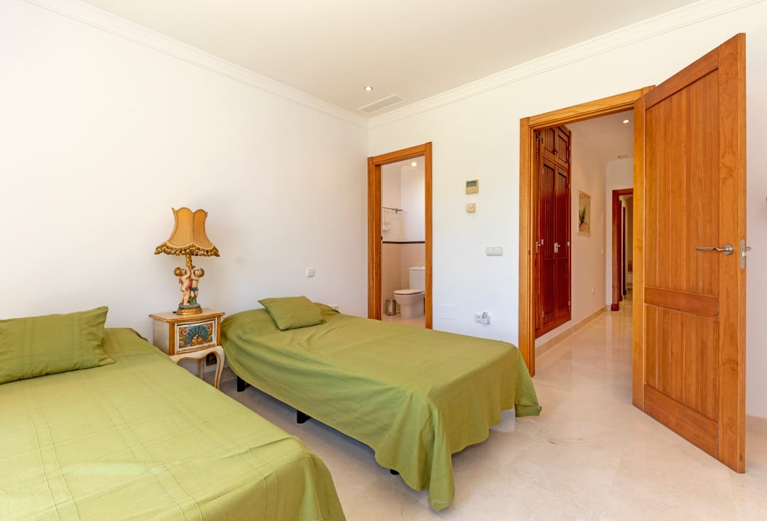 Foto 31 van Calle Olivo 10