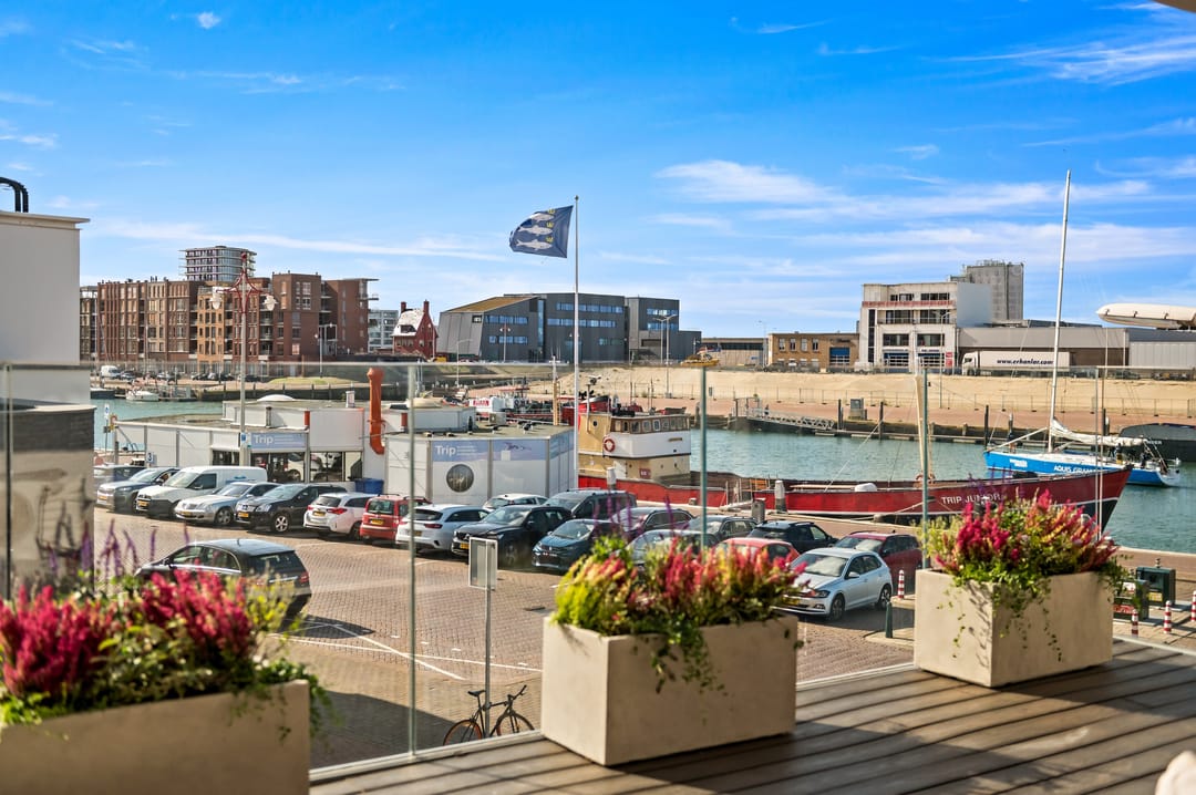 Photo 43 of Dr. Lelykade 62-A