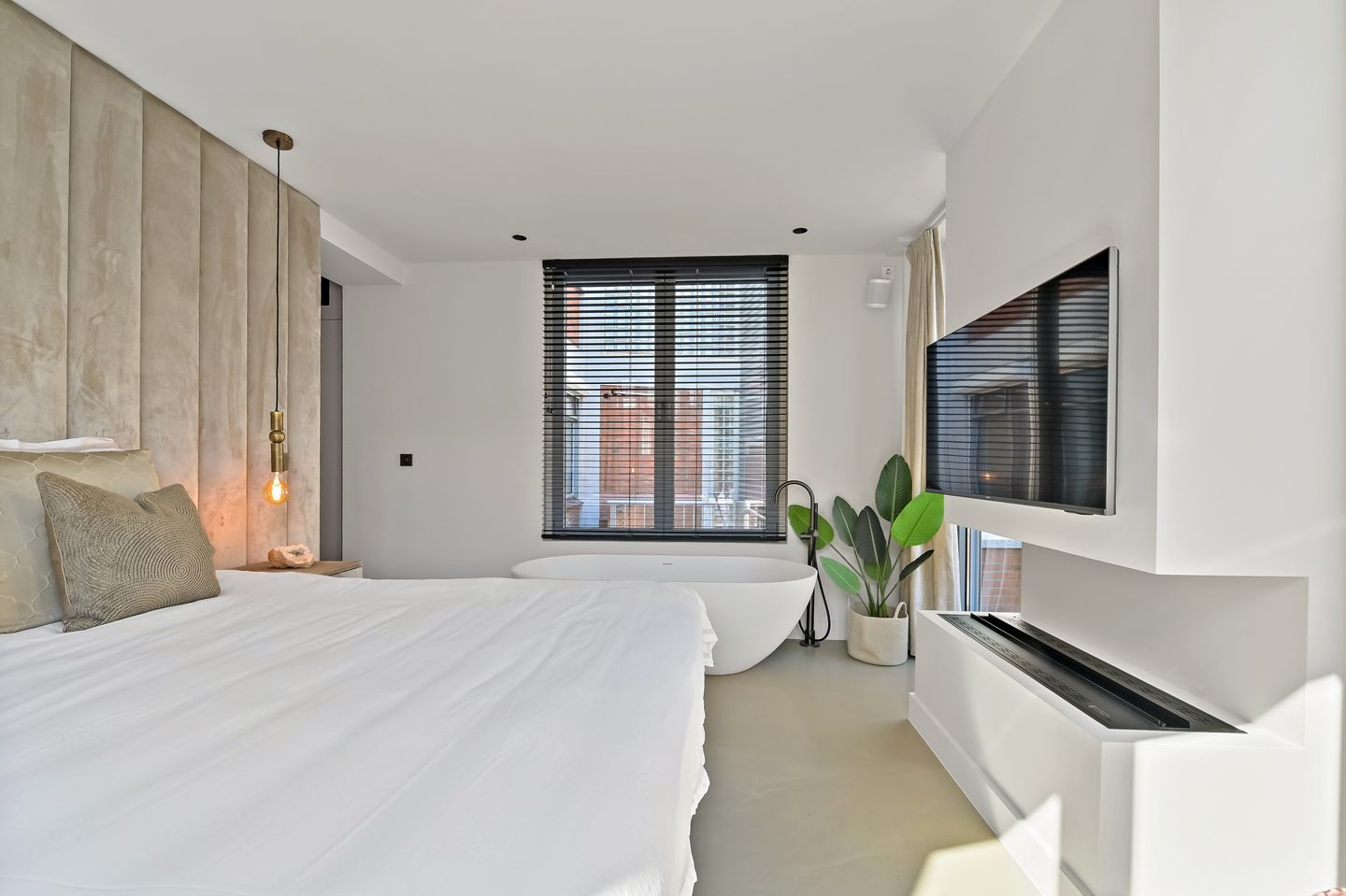 Photo 55 of Dr. Lelykade 62-A