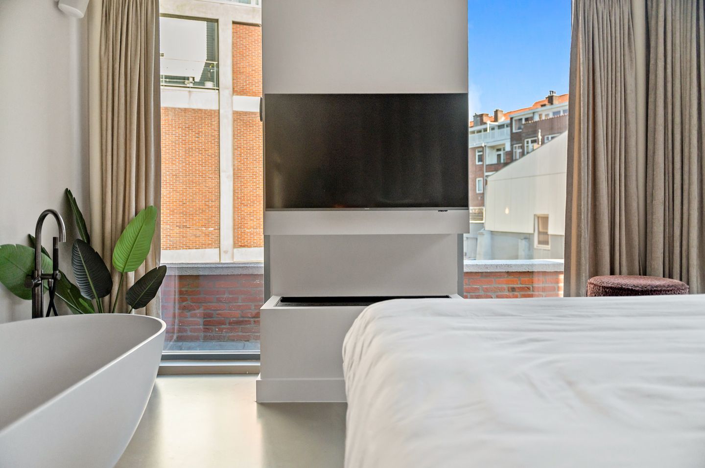 Photo 59 of Dr. Lelykade 62-A