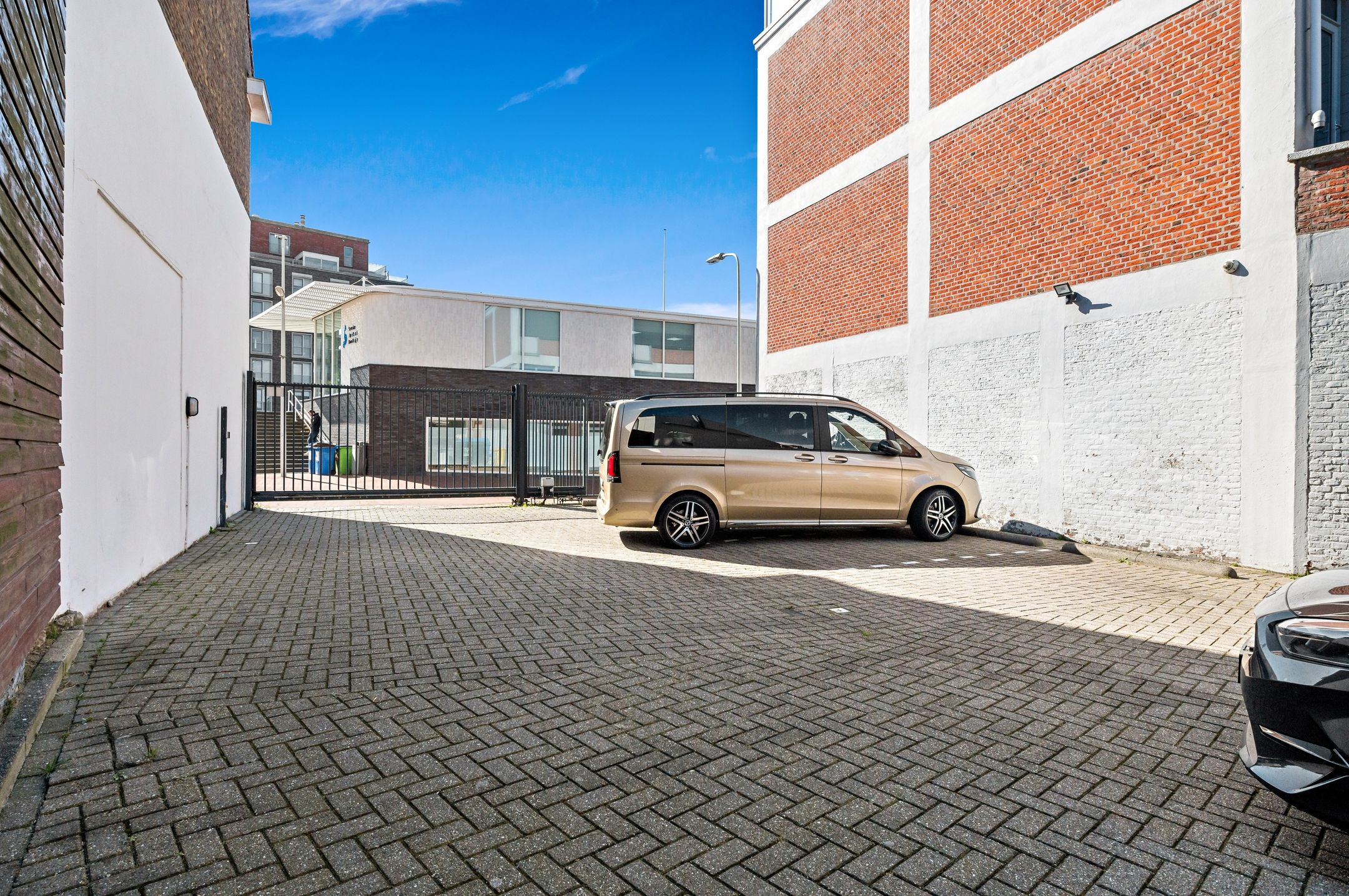 Photo 78 of Dr. Lelykade 62-A