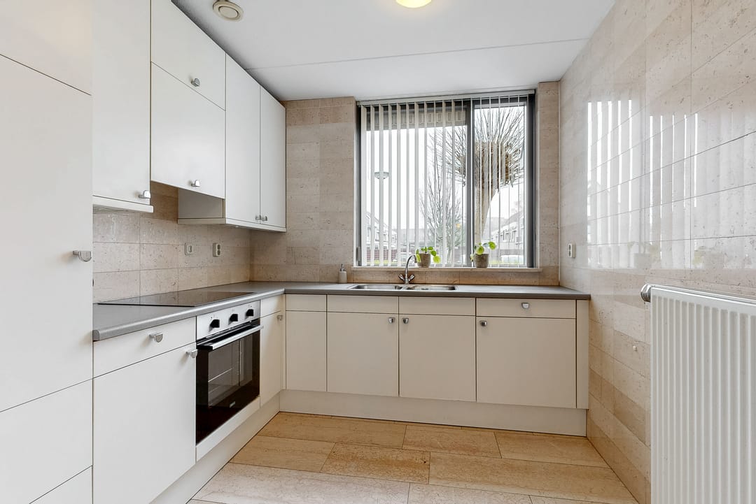 Foto 8 van Weegbree 26