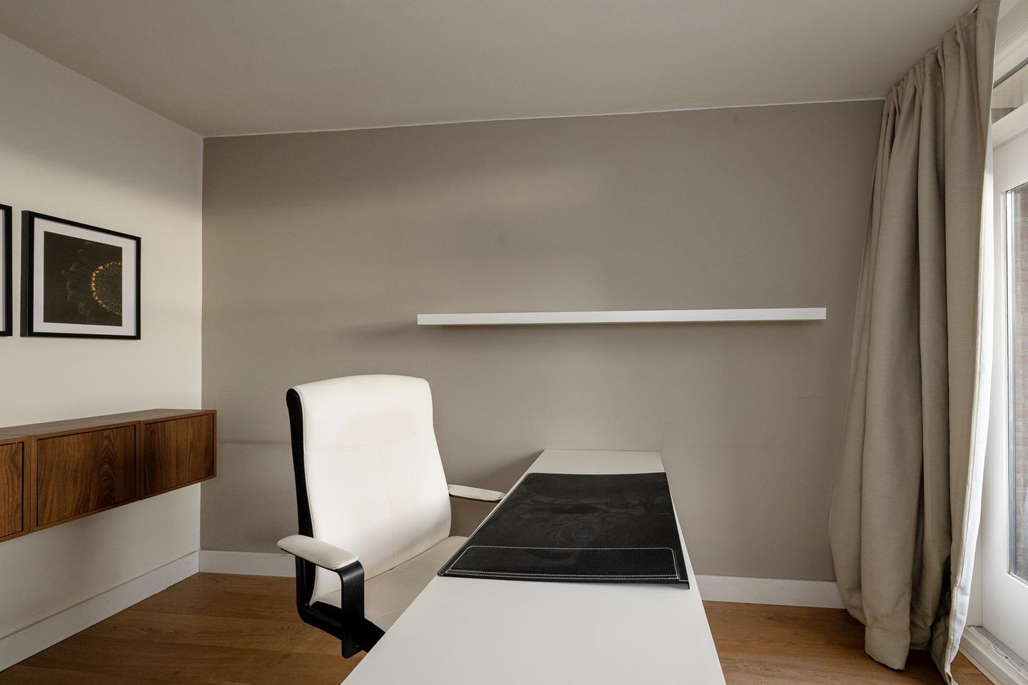 Foto 14 van Nieuwendijk 17-D