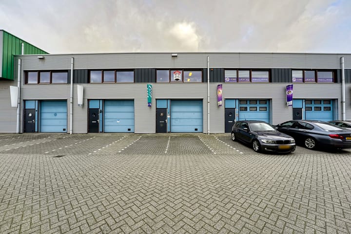 Veenderveld 70, Roelofarendsveen