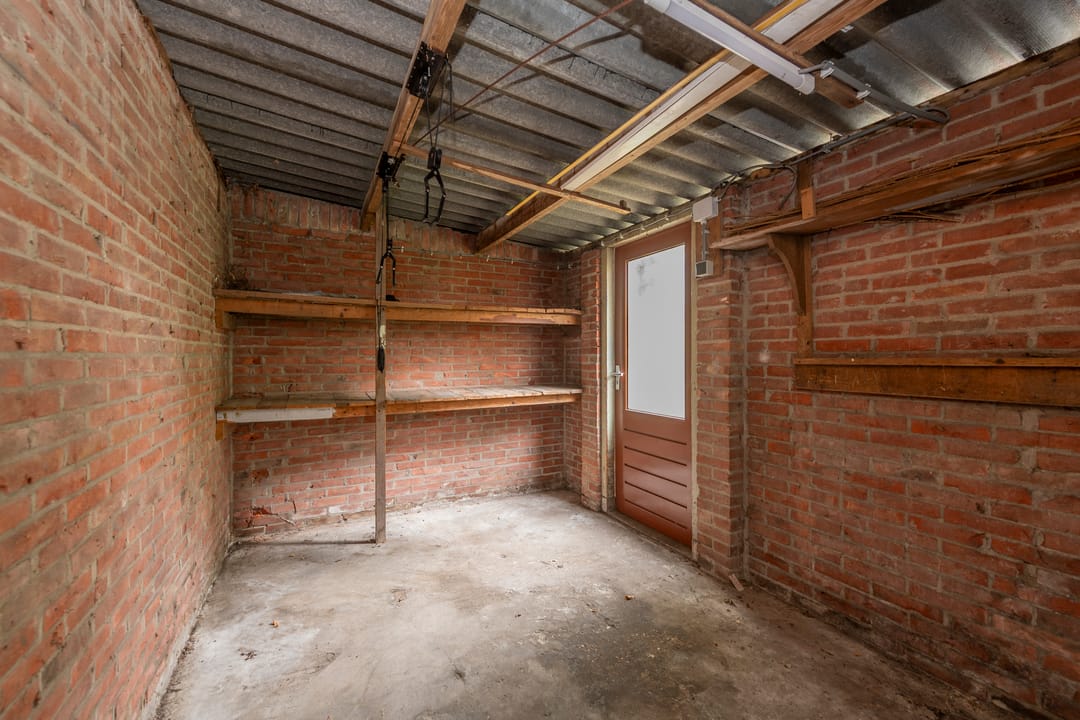 Foto 31 van Van Limburg Stirumlaan 109