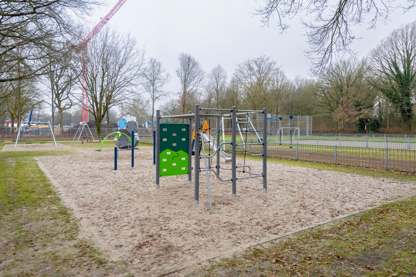 Foto 34 van Van Limburg Stirumlaan 109