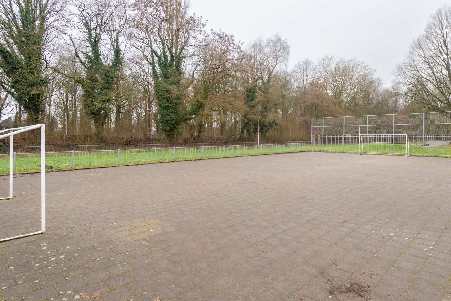 Foto 35 van Van Limburg Stirumlaan 109