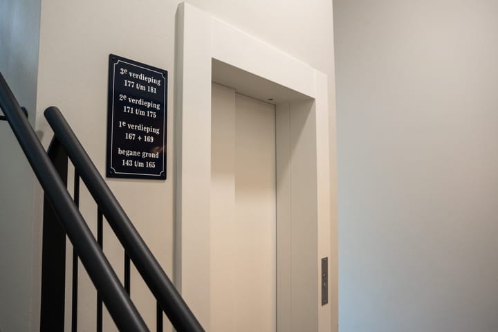 Foto 12 van Sterkerij 177