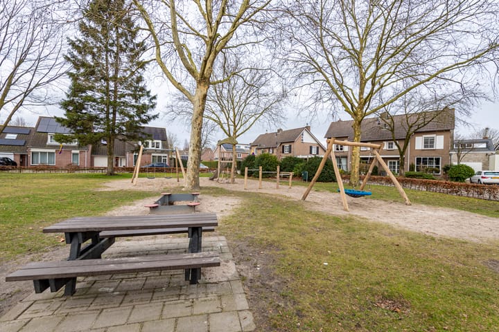 Photo 52 of Standaard 13