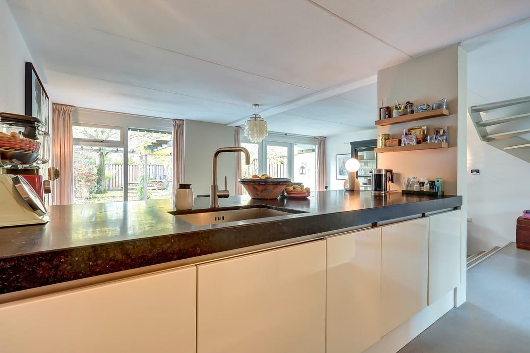 Foto 11 van Weerdslag 64