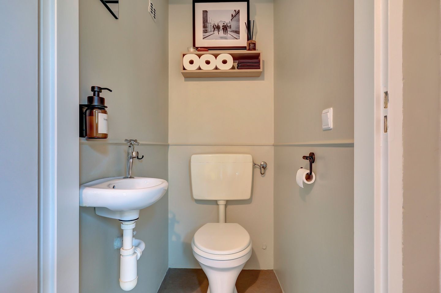 Foto 14 van Weerdslag 64