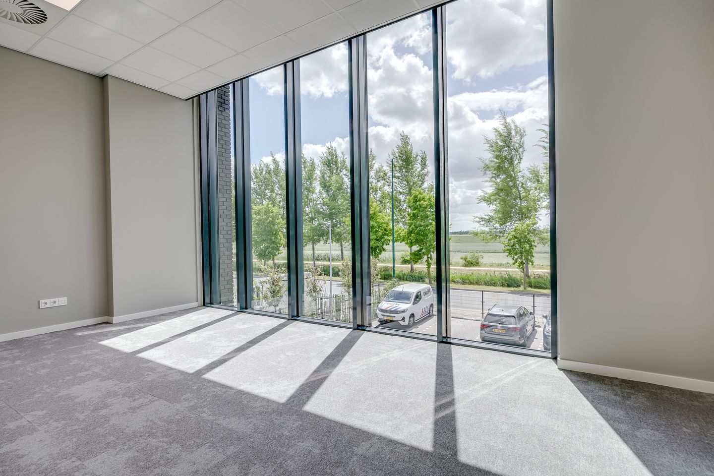 Bekijk foto 2 van Neerduist 5-g