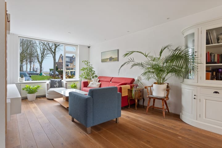 Photo 2 of Wostokplein 8