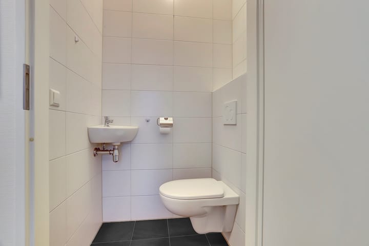 Photo 21 of Kerkstraat 39