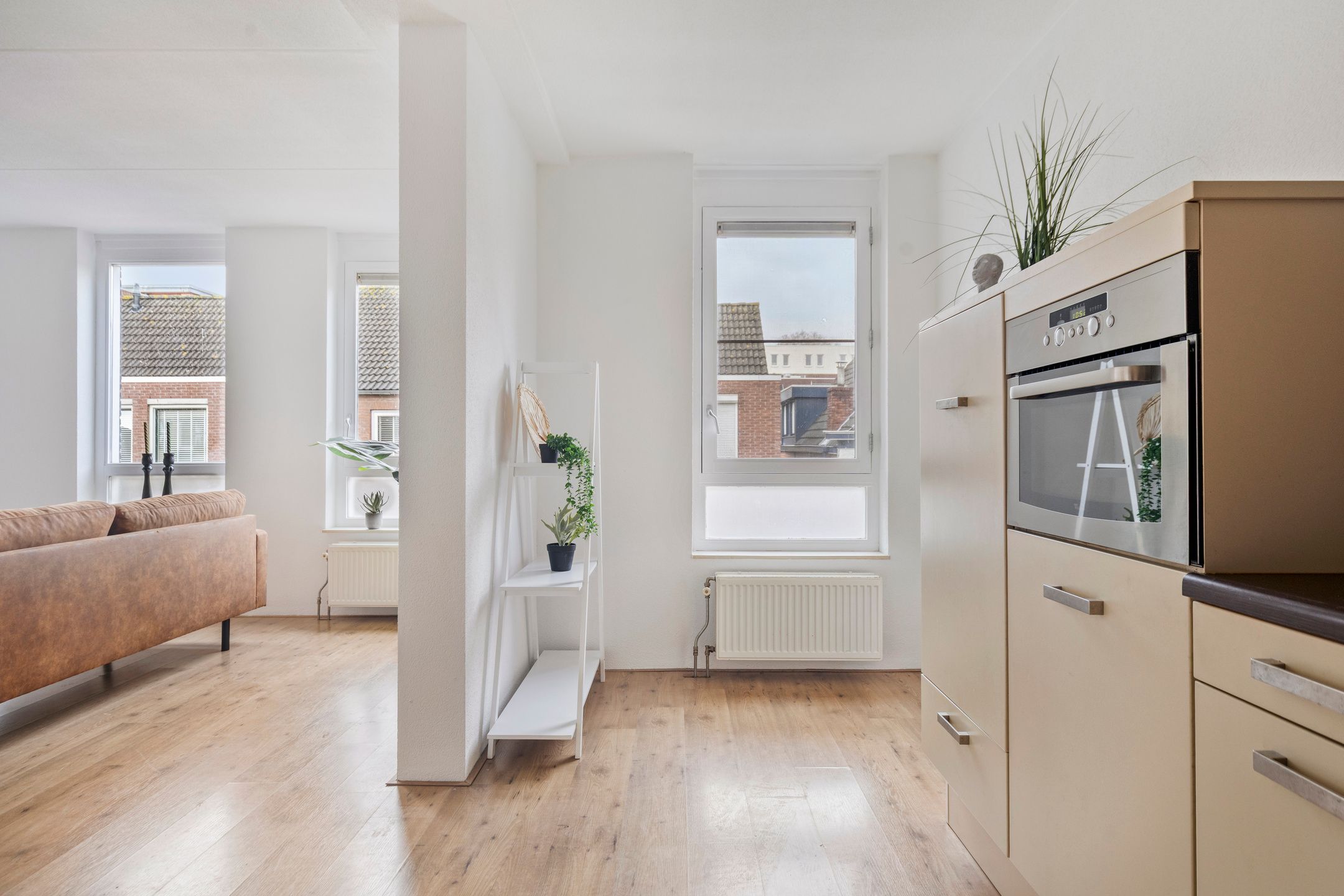 Foto 15 van Damstraat 46-C