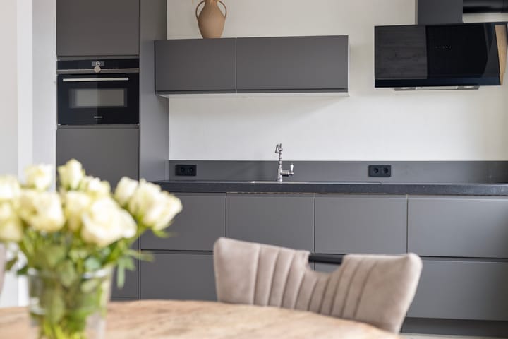 Photo 3 of Burgemeester Elkhuizenlaan 68