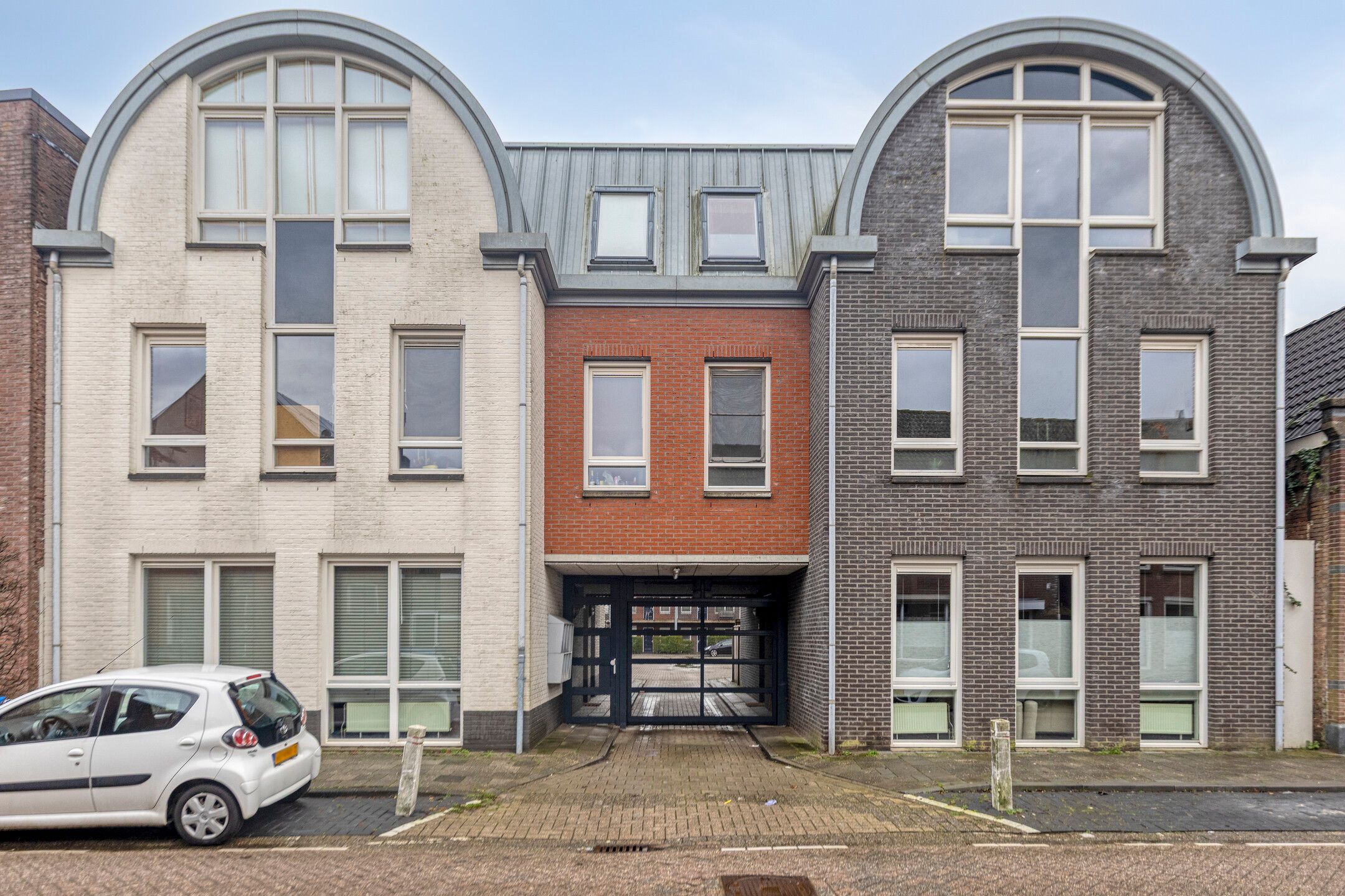 Foto 30 van Damstraat 46-C