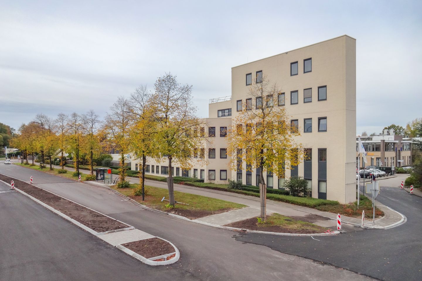 Bekijk foto 1 van Jean Monnetpark 1