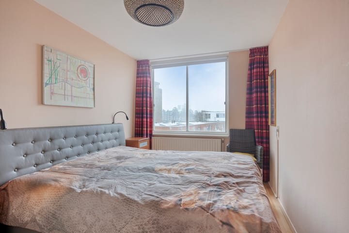 Foto 17 van M.L. Kingstraat 40