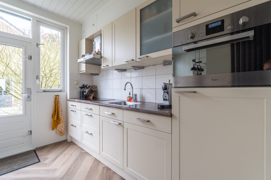 Photo 8 of Bellinistraat 35