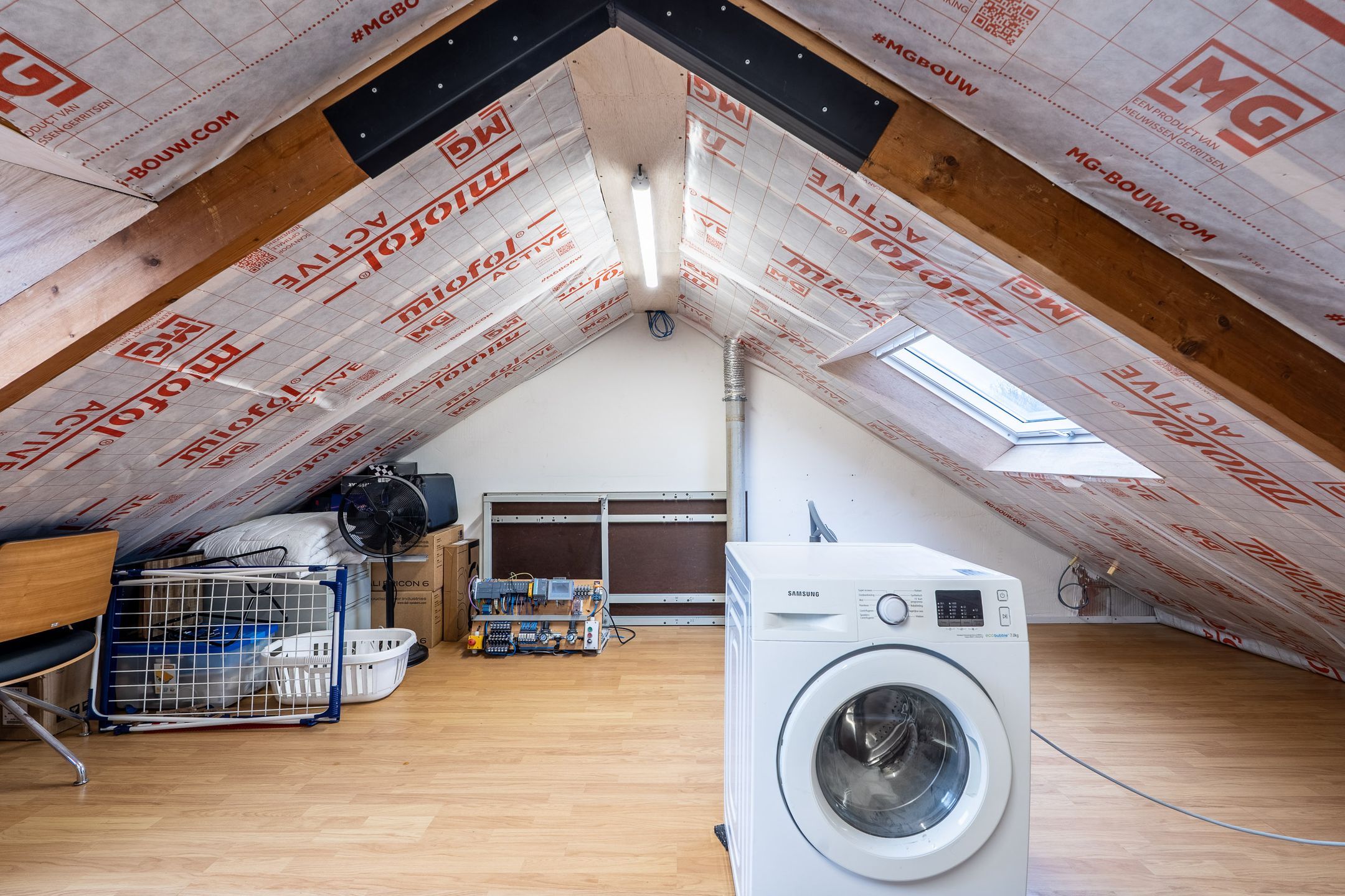 Photo 33 of Bellinistraat 35