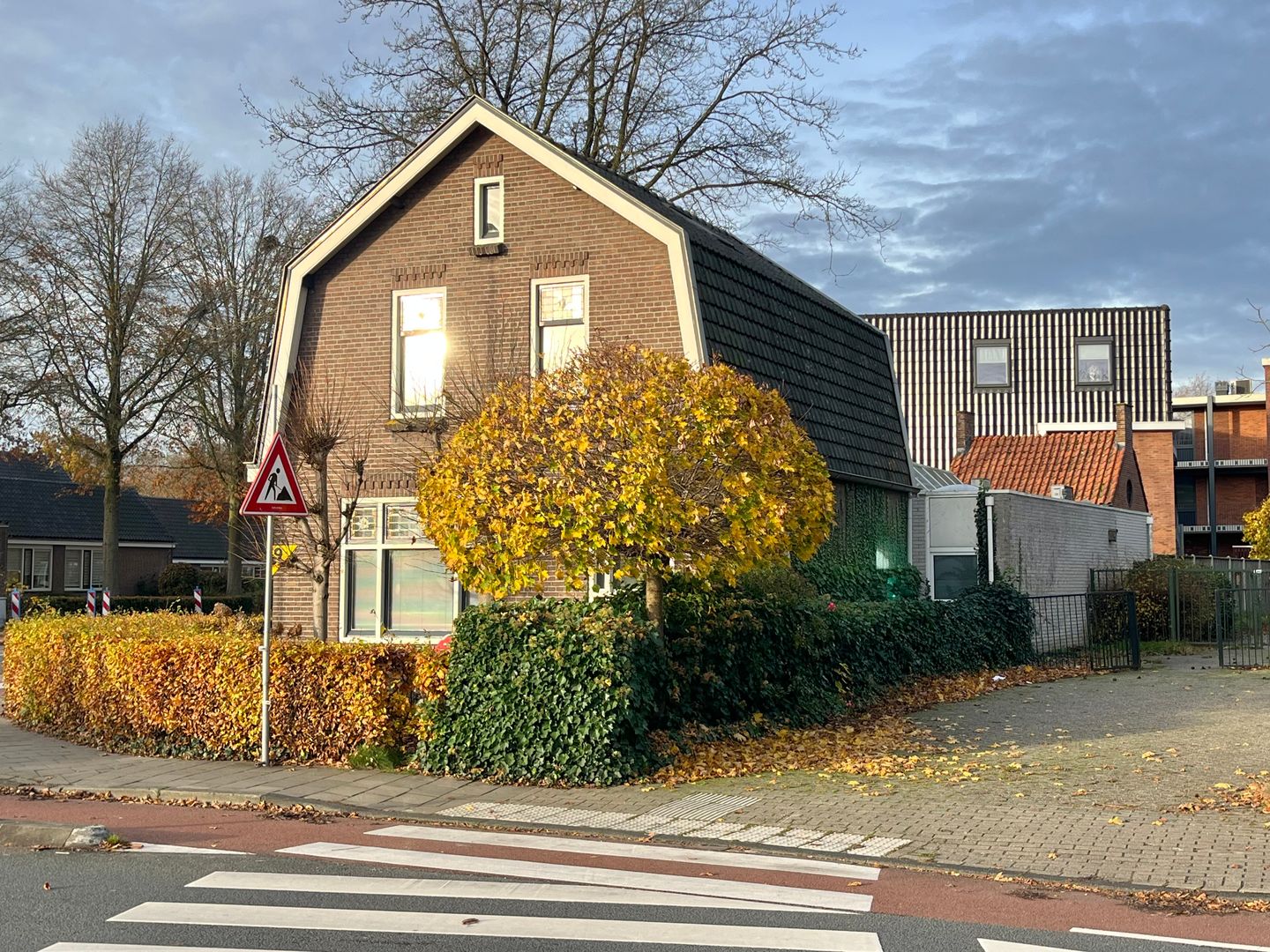 Bekijk foto 2 van Molenstraat 9