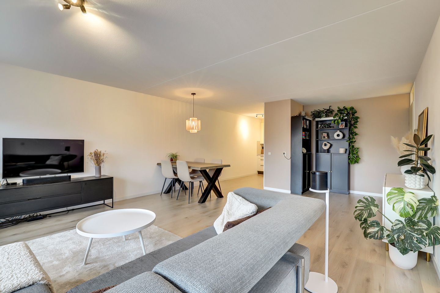 Foto 19 van Machteld van Meterenlaan 79