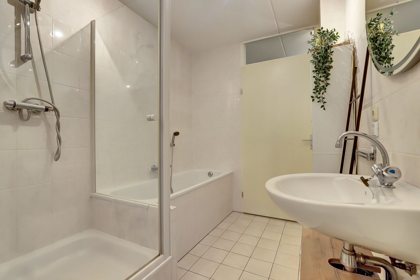 Foto 35 van Machteld van Meterenlaan 79