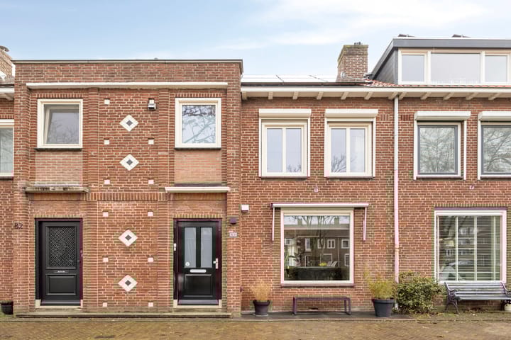 Foto 2 van Aquamarijnhof 80