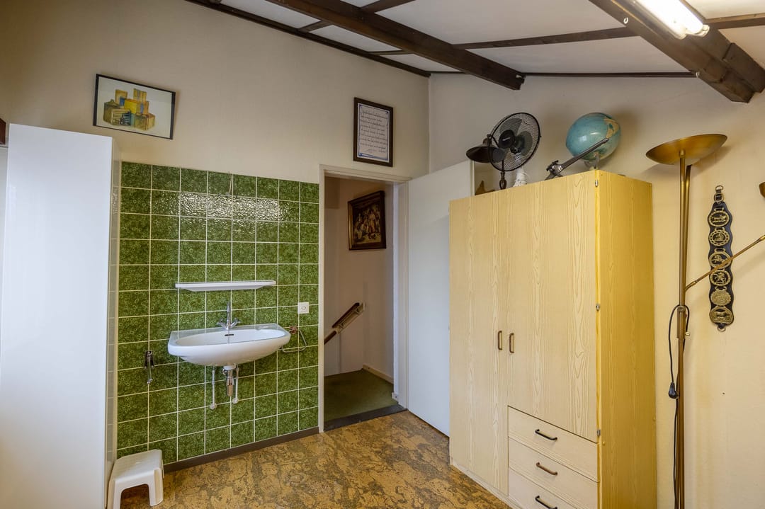 Photo 22 of Hubertusstraat 15