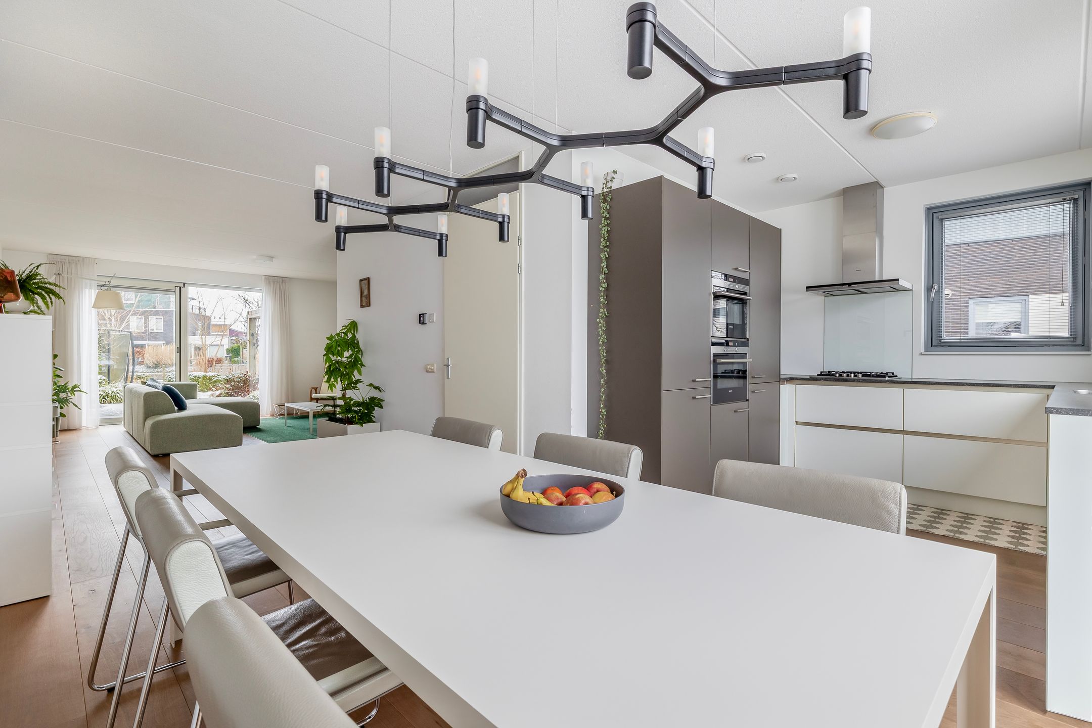 Foto 18 van Gerben van Manenstraat 157