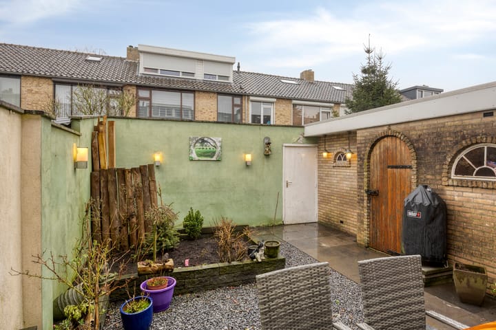 Photo 29 of Lijsterbesstraat 17