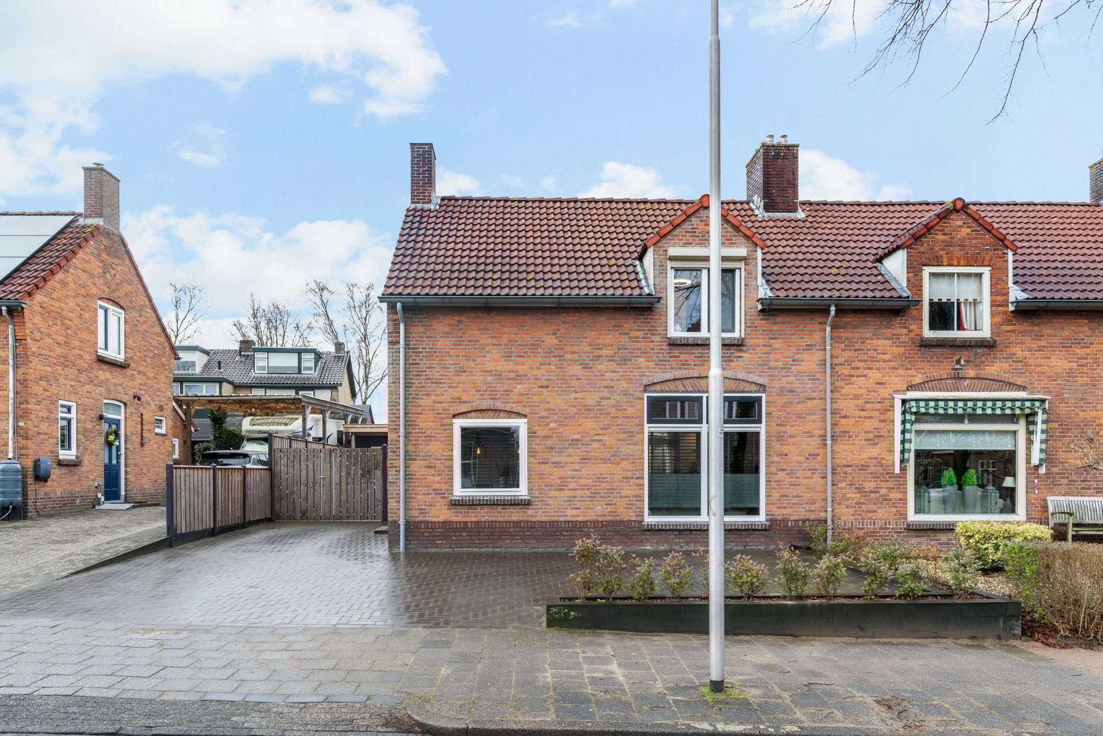 Foto 36 van Joan Beukerweg 11