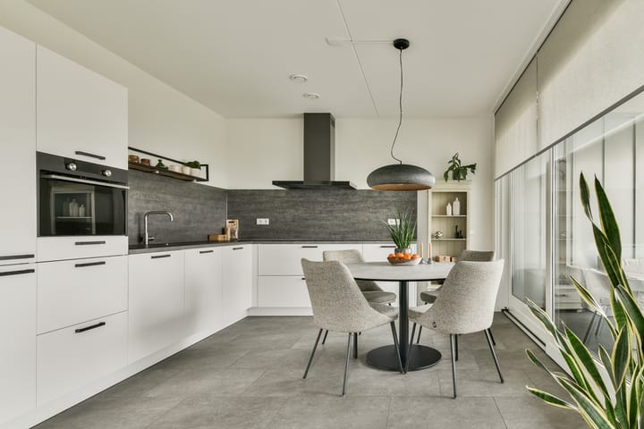 Photo 3 of Maria Enzersdorflaan 7-C