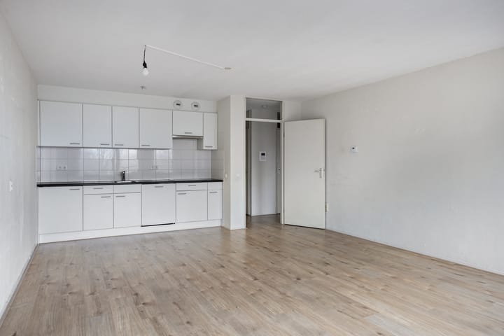 Foto 12 van Schepen Oppenwervestraat 101