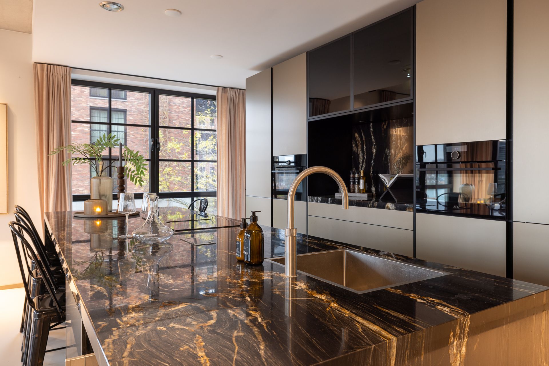 Foto 18 van Abraham Tuschinskistraat 60