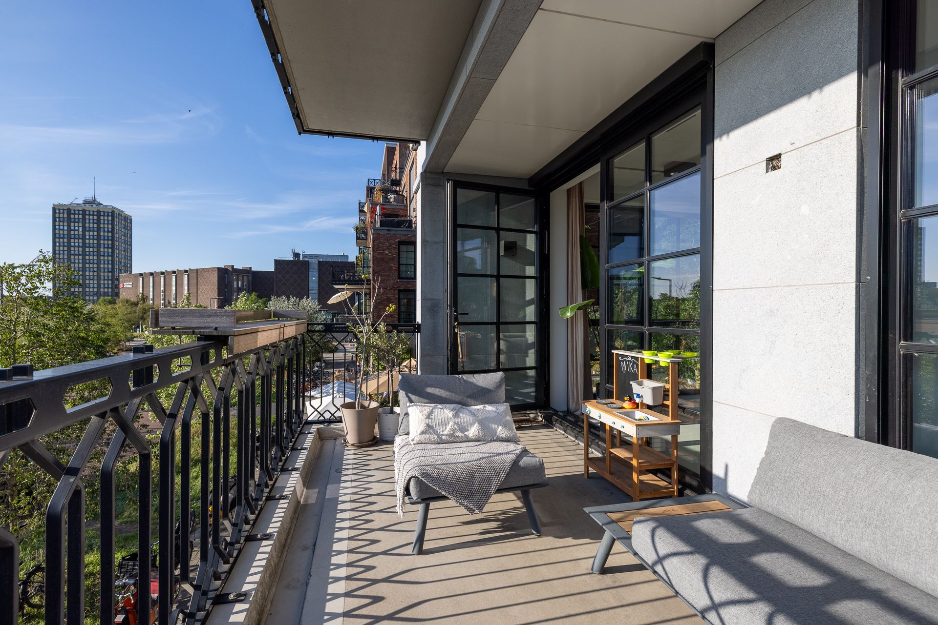 Foto 24 van Abraham Tuschinskistraat 60