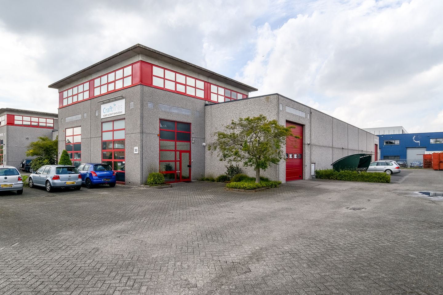 Bekijk foto 2 van Ondernemingsweg 49-57