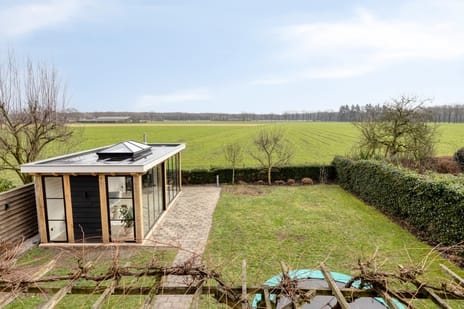 Linde 12 secondary image