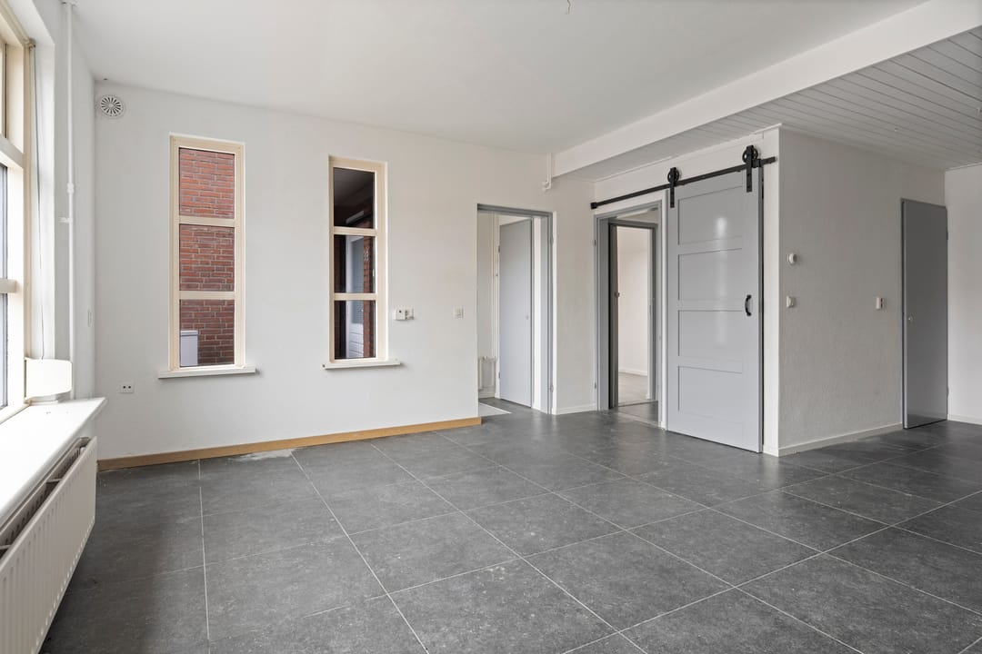 Photo 2 of Molenstraat 1-A