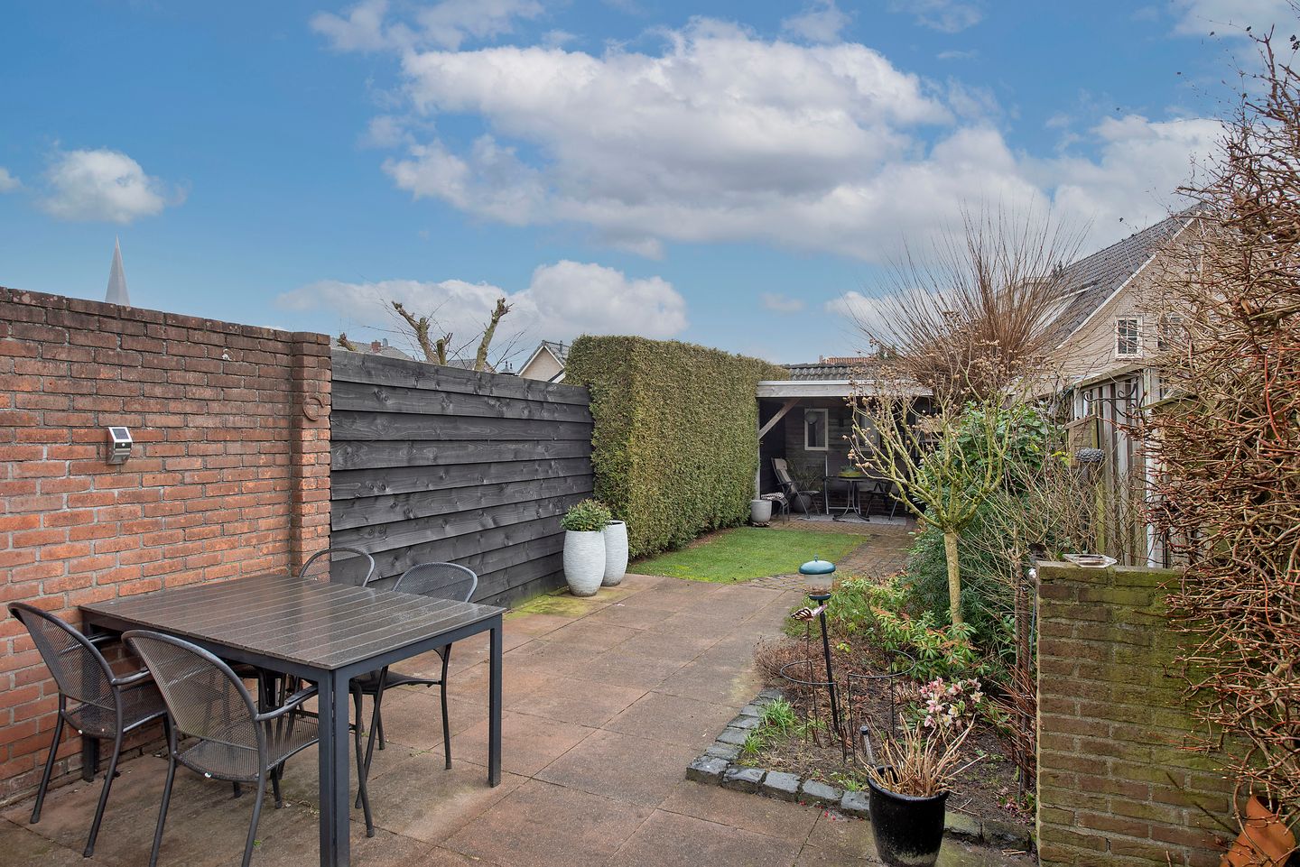 Photo 4 of Weth Bloemenstraat 35