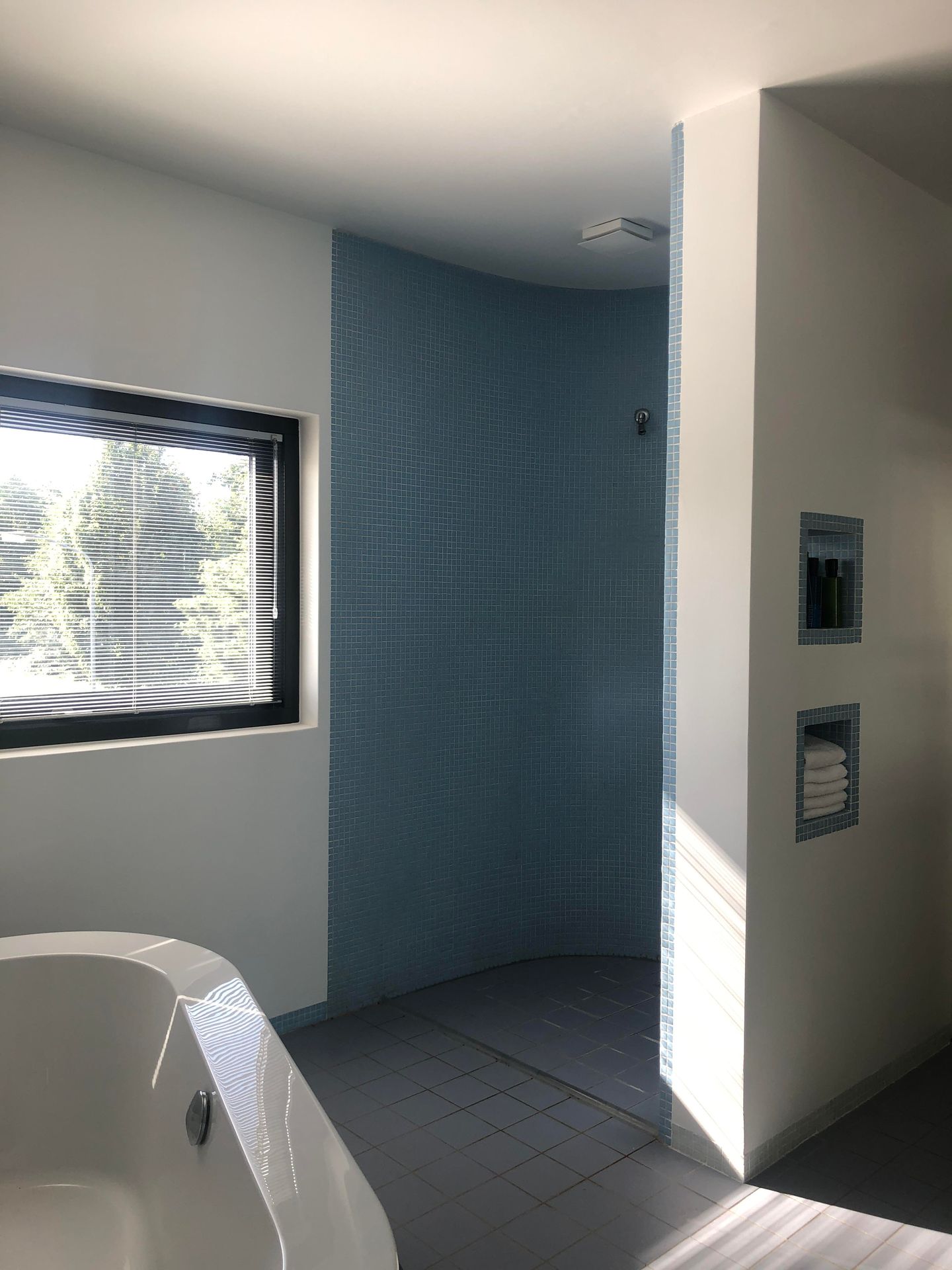 Photo 20 of Waterman 10