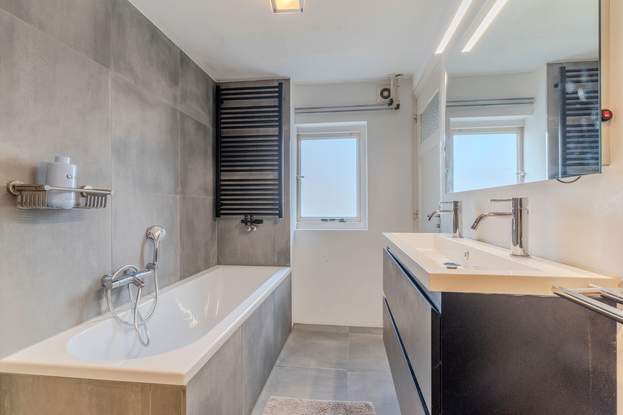 Foto 27 van Burgemeester van de Mortelplein 120