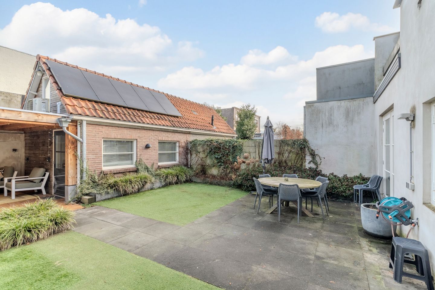 Foto 44 van Burgemeester van de Mortelplein 120