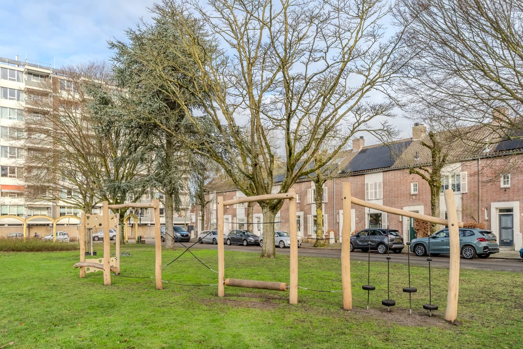 Foto 61 van Burgemeester van de Mortelplein 120