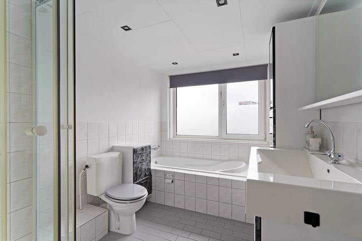 Foto 15 van Johan Melchior Kemperstraat 78